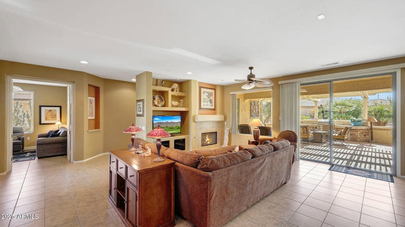 16337 Salado Creek Dr, Surprise, AZ 85387