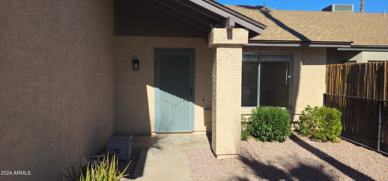 1634 E Beverly Ln, Phoenix, AZ 85022