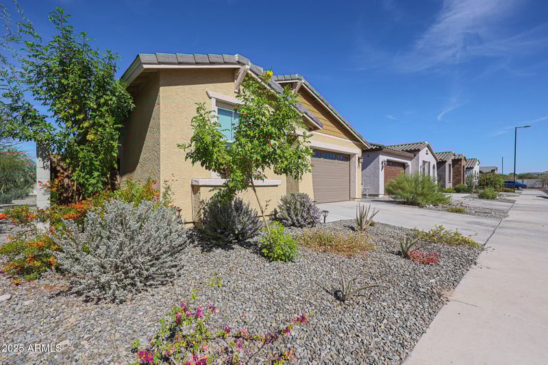 1634 Monte Way, Phoenix, AZ 85041