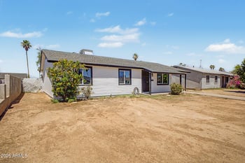 1634 64th Ln, Phoenix, AZ 85035