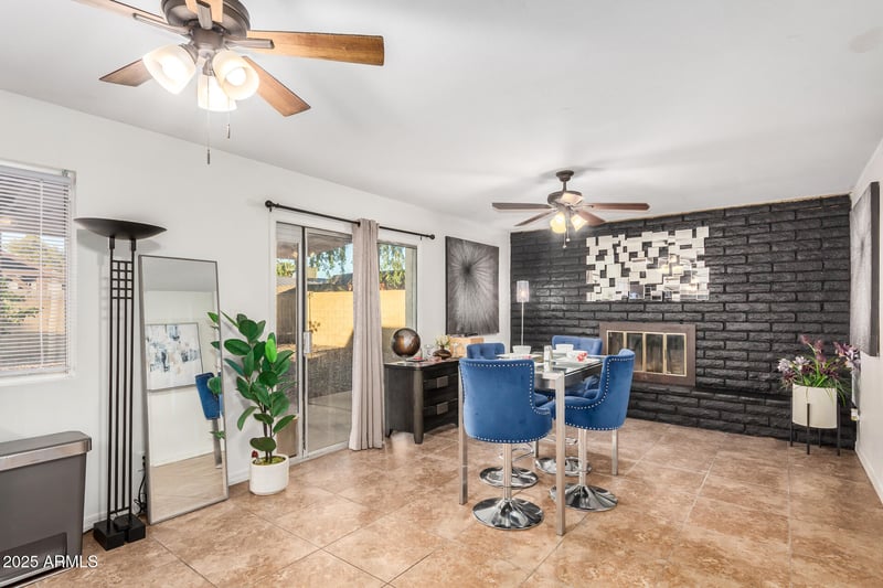 1634 Villa Rita Dr, Phoenix, AZ 85023