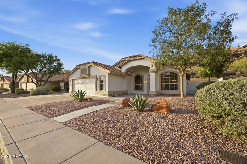 1634 W Acoma Dr, Phoenix, AZ 85023