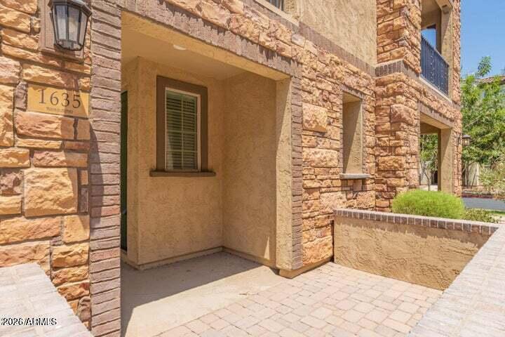 1635 E Dogwood Ln, Gilbert, AZ 85295