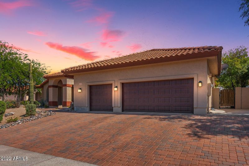 1635 E Le Marche Ave, Phoenix, AZ 85022
