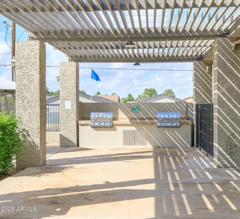 1635 Libby St, Phoenix, AZ 85022