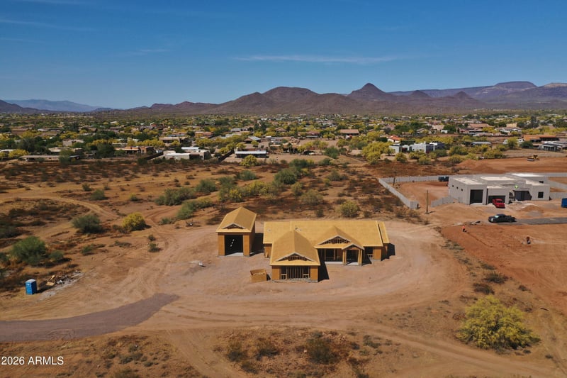 1635 Arrowhead Ln, San Tan Valley, AZ 85144