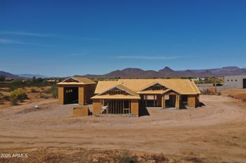 1635 Arrowhead Ln, San Tan Valley, AZ 85144