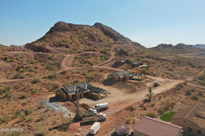 1635 Arrowhead Ln, San Tan Valley, AZ 85144