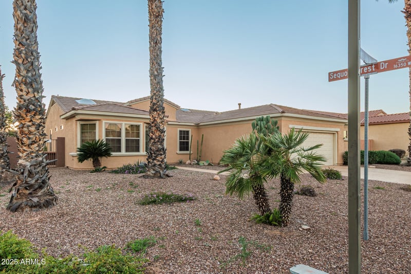 16355 Desert Lily Dr, Surprise, AZ 85387