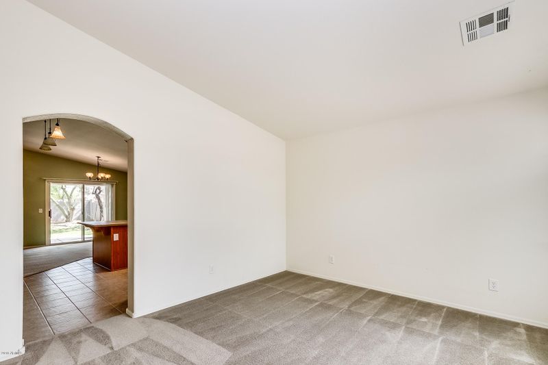 1636 E Silverbirch Ave, Buckeye, AZ 85326