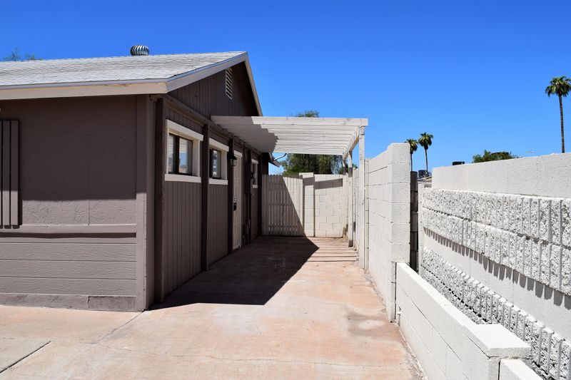 1636 N 73rd Dr, Phoenix, AZ 85035