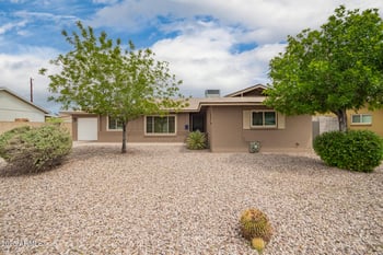 1636 Tuckey Ln, Phoenix, AZ 85015