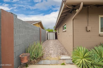 1636 Tuckey Ln, Phoenix, AZ 85015