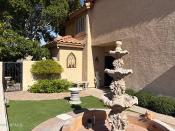 1636 Villa Theresa Dr, Phoenix, AZ 85022