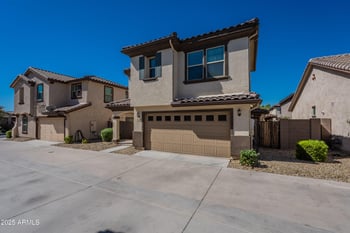 16368 Moreland St, Goodyear, AZ 85338