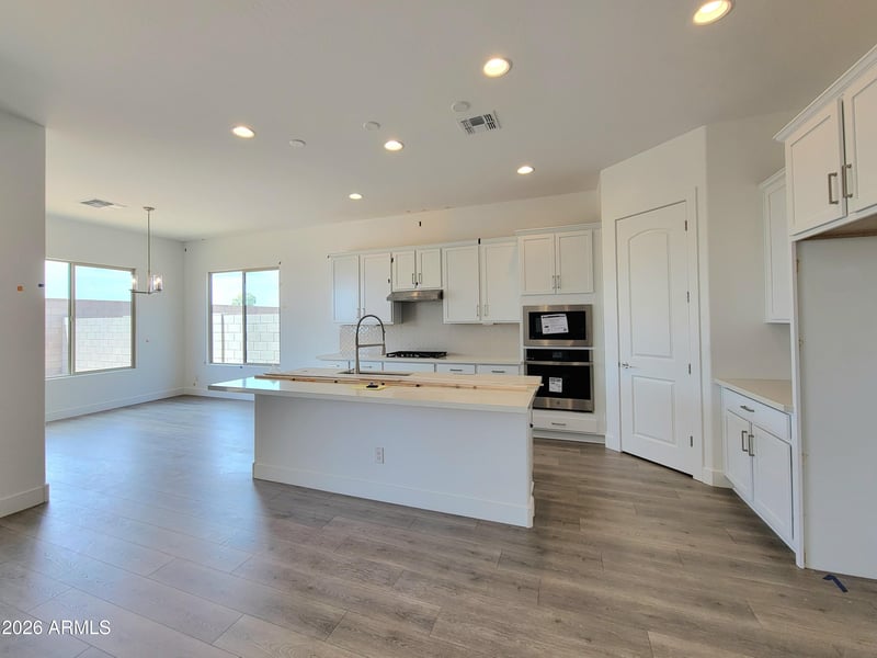 16369 W Christy Dr, Surprise, AZ 85388