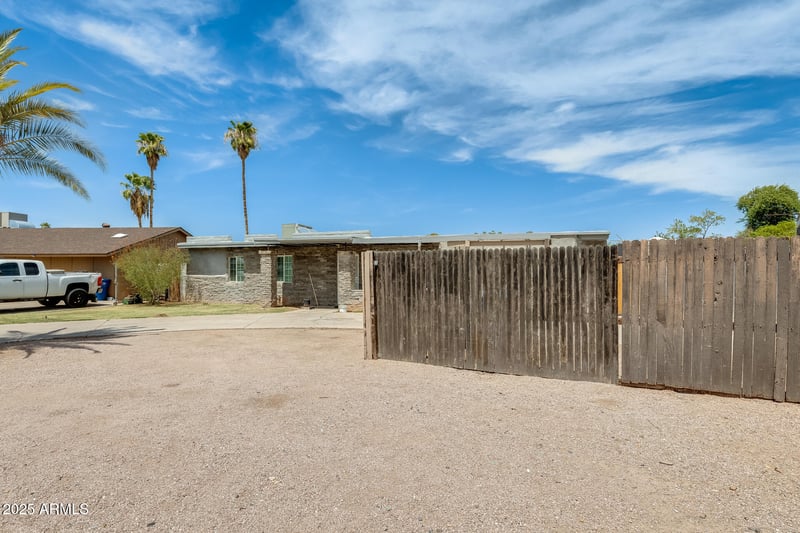 1637 Cherry Cir, Mesa, AZ 85201