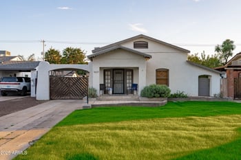 1637 Earll Dr, Phoenix, AZ 85016