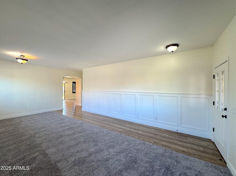 1637 Green Tree Dr, San Tan Valley, AZ 85144