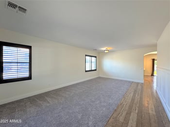 1637 Green Tree Dr, San Tan Valley, AZ 85144