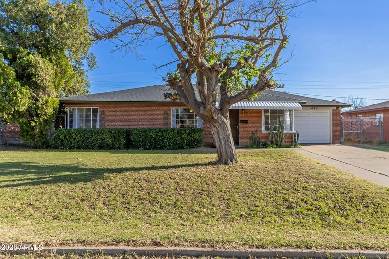 1637 Rovey Ave, Phoenix, AZ 85015