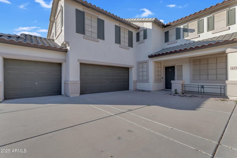 16370 Adams St, Goodyear, AZ 85338