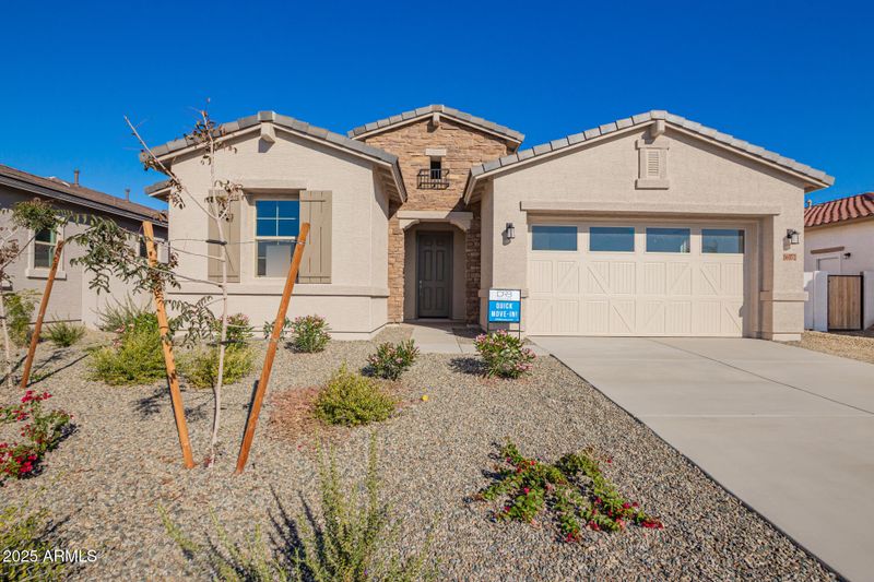 16372 W Jackson St, Goodyear, AZ 85338