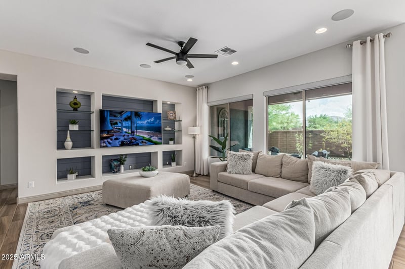 16373 Beautiful Ln, Goodyear, AZ 85338