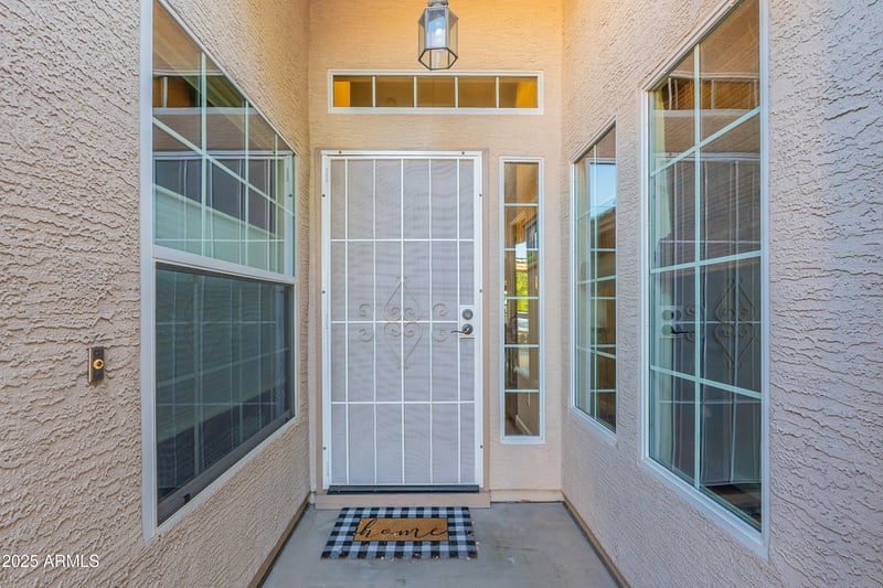 16373 Paradise Ln, Surprise, AZ 85388