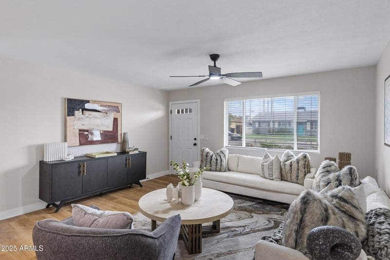 1638 Bedford St, Mesa, AZ 85201