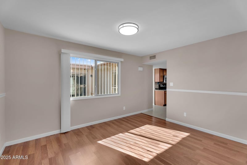 1638 Donner Dr, Tempe, AZ 85282