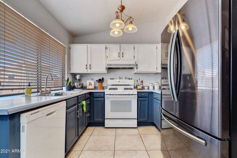 1638 E Darrel Rd, Phoenix, AZ 85042