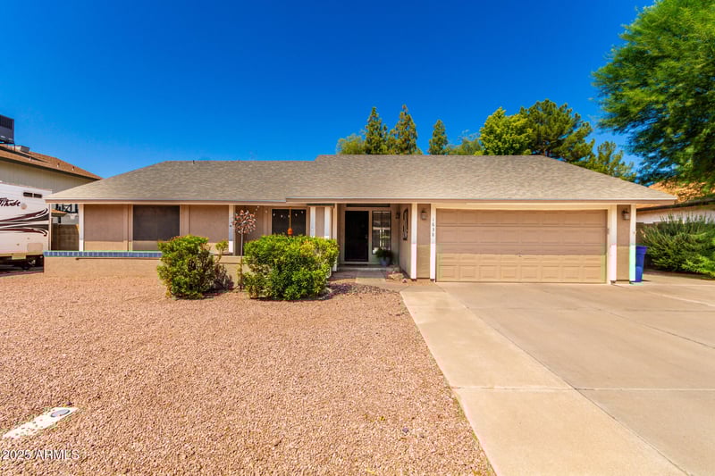 1638 Longmore St, Chandler, AZ 85224