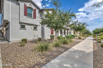 1638 82nd Way, Mesa, AZ 85209