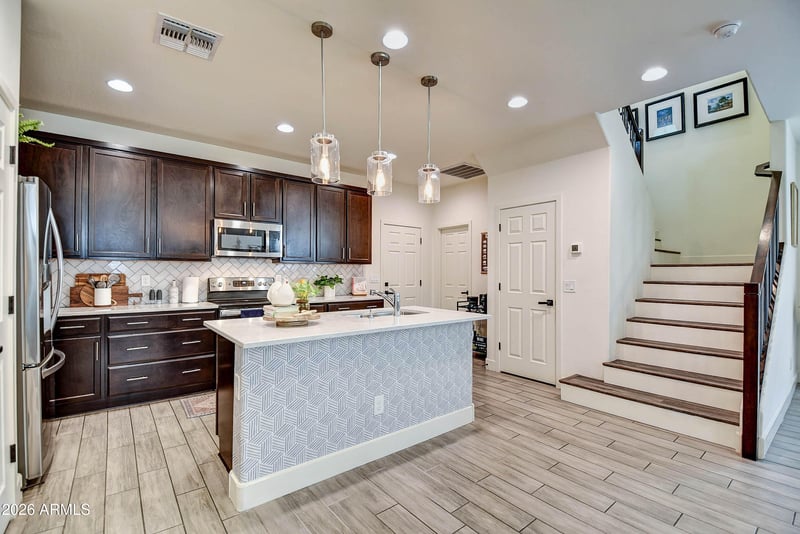 1638 S 82nd Way S, Mesa, AZ 85209