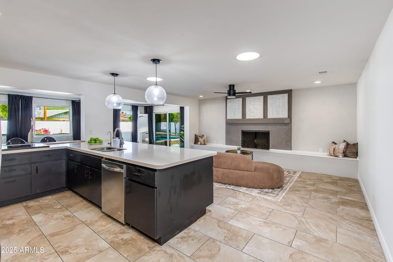 1638 W Northern Ave, Phoenix, AZ 85021