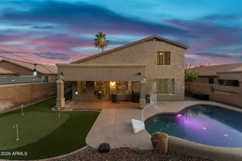 1638 Windsong Dr, Phoenix, AZ 85045