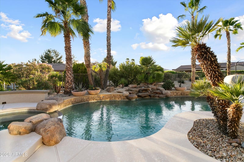 16385 W Glacier Ct, Surprise, AZ 85387