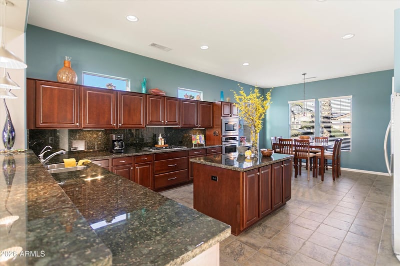 16385 W Glacier Ct, Surprise, AZ 85387