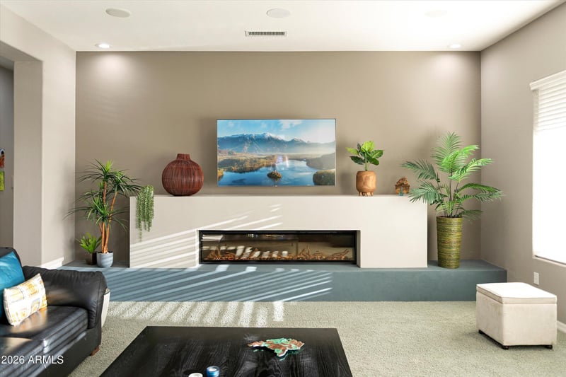 16385 W Glacier Ct, Surprise, AZ 85387