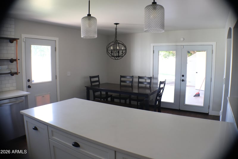 1639 5th Pl, Mesa, AZ 85201