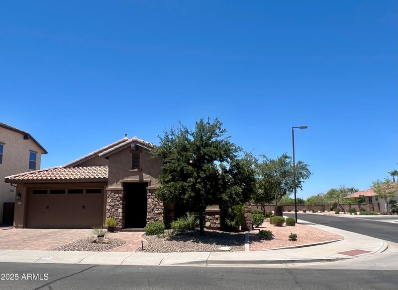 164 Prescott Dr, Chandler, AZ 85249