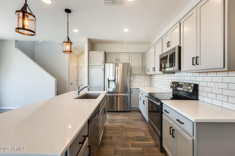 1640 82nd Pl, Mesa, AZ 85209