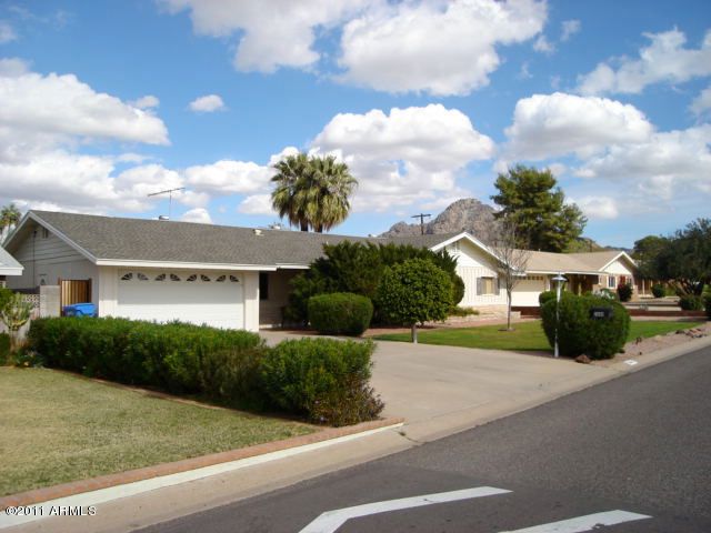 1640 E Tuckey Ln, Phoenix, AZ 85016