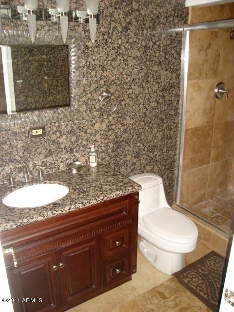 1640 E Tuckey Ln, Phoenix, AZ 85016