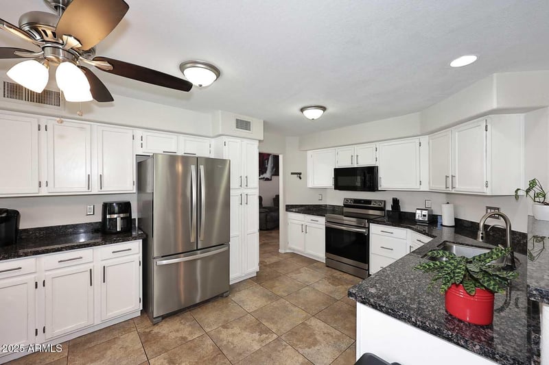 1640 Gail Dr, Chandler, AZ 85224