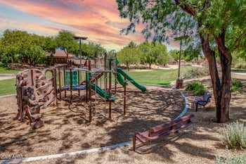 16400 Naegel Dr, Surprise, AZ 85374