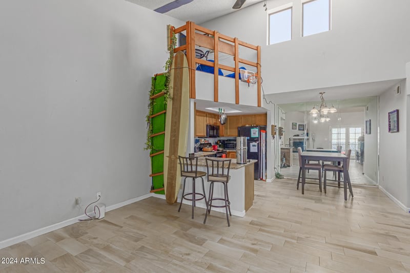16402 31st St #228, Phoenix, AZ 85032