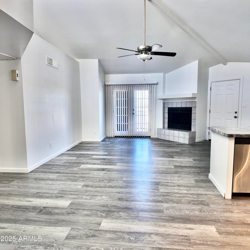 16402 31st St #233, Phoenix, AZ 85032