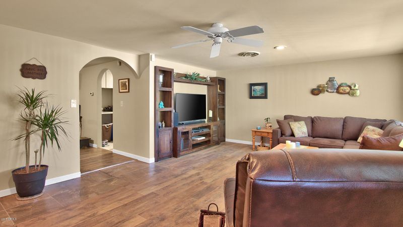 16402 N 33rd Pl, Phoenix, AZ 85032